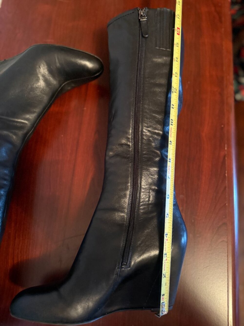 Via Spiga Black All Soft Leather Knee High Wedge Boots Zip Women’s Size 8 M - Picture 6 of 15